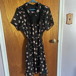 Hot Topic floral midi dress